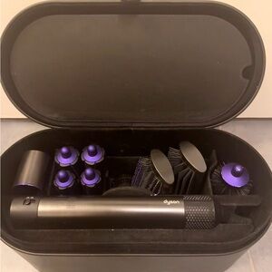 Dyson Hair Styling Kit with Black and Purple Details